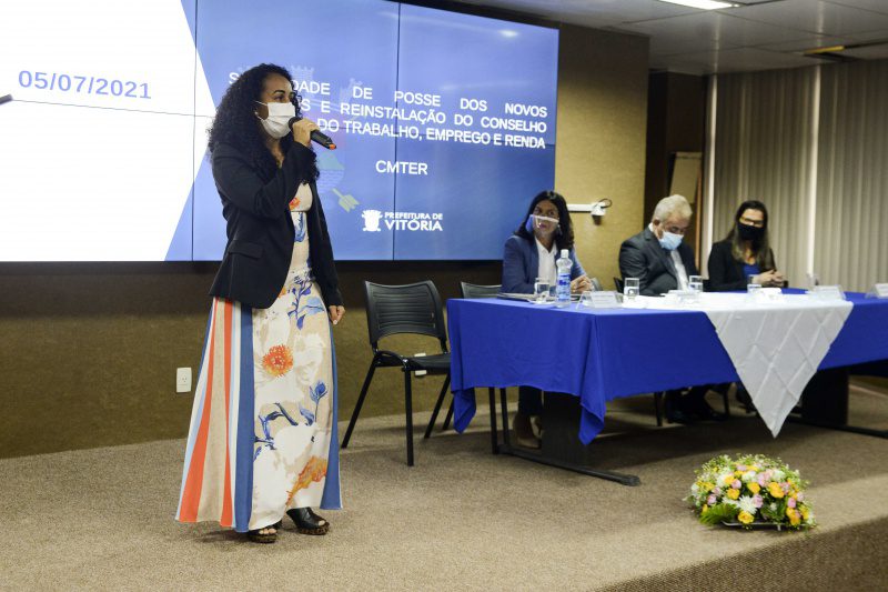 Início de uma nova política trabalhista com posse de Conselho na capital