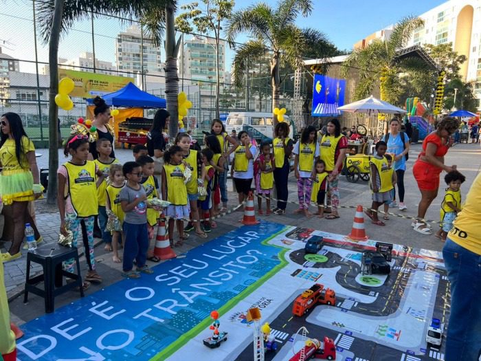 Festival Maio Amarelo levou conscientização e diversão para Jardim Camburi